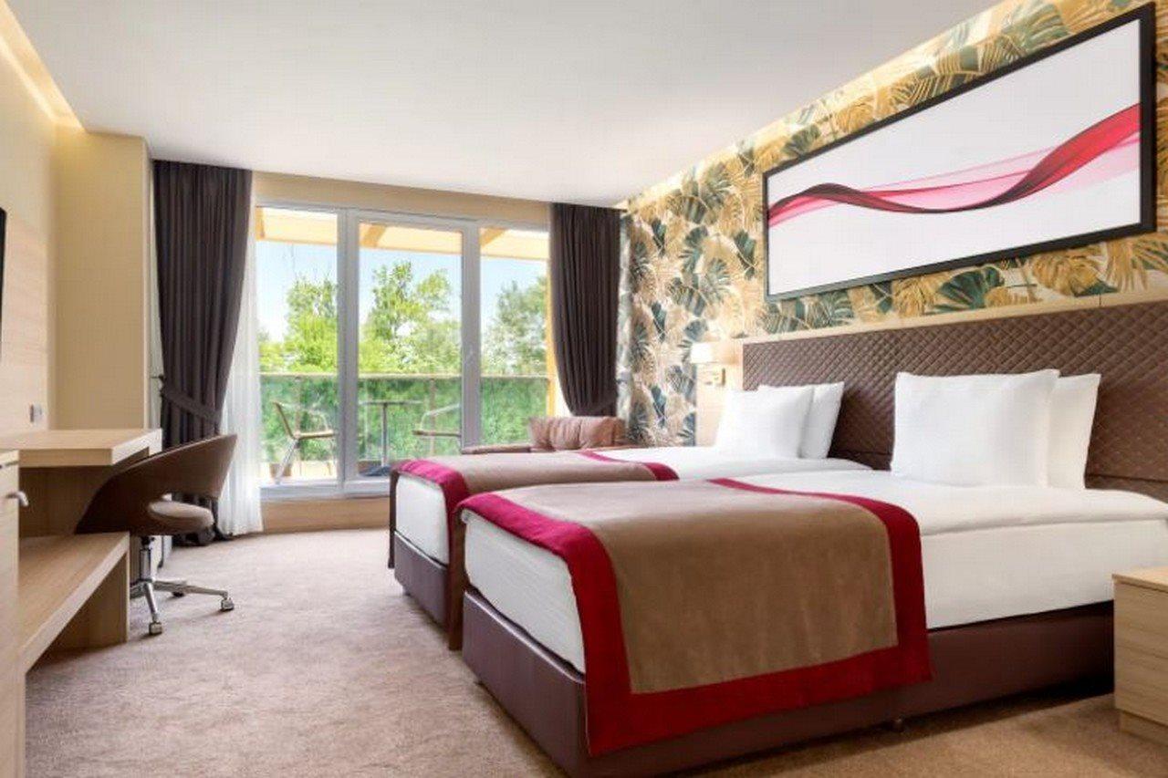 Ramada By Wyndham Istanbul Sile Hotel ภายนอก รูปภาพ