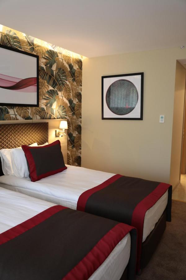 Ramada By Wyndham Istanbul Sile Hotel ภายนอก รูปภาพ